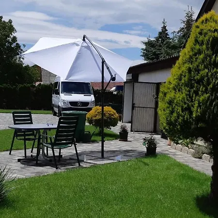 Apartmán In Im Parterre Mit Garten
